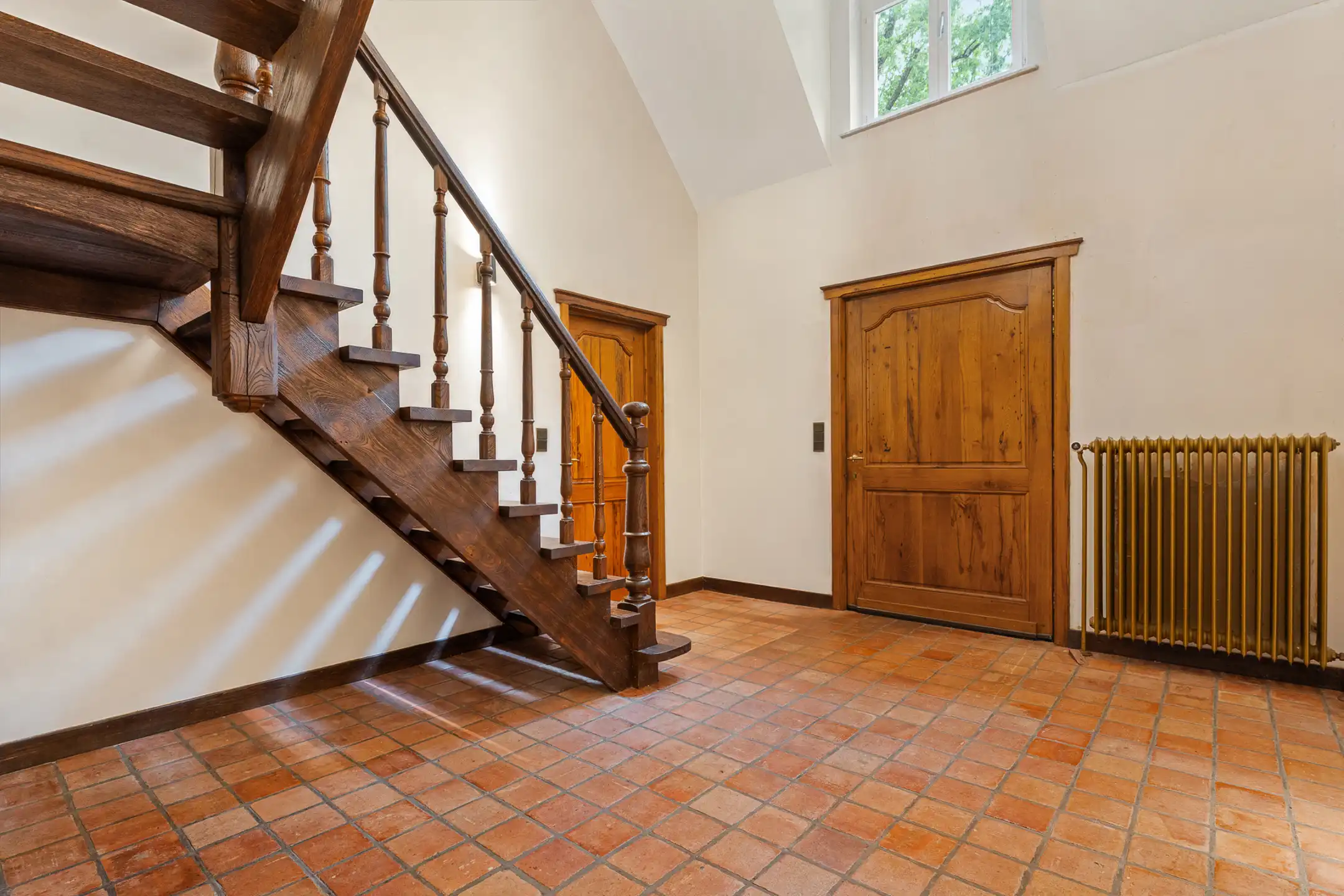 Ruime villa in bosrijke omgeving op een perceel van ca. 3.320m² met zwembad foto 22