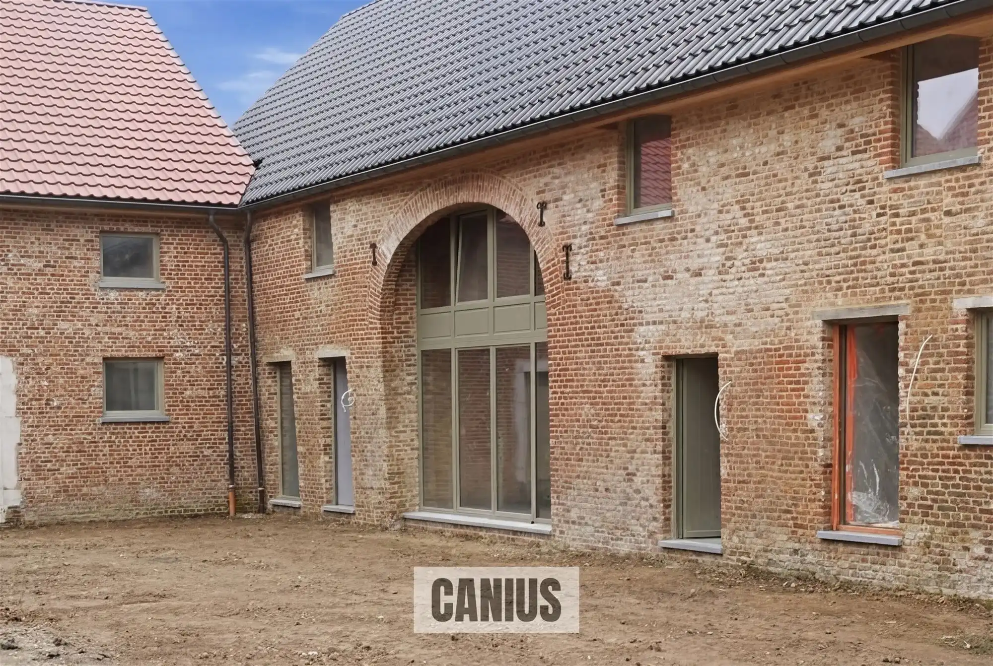 WONEN IN DE PAREL VAN HASPENGOUW foto 3