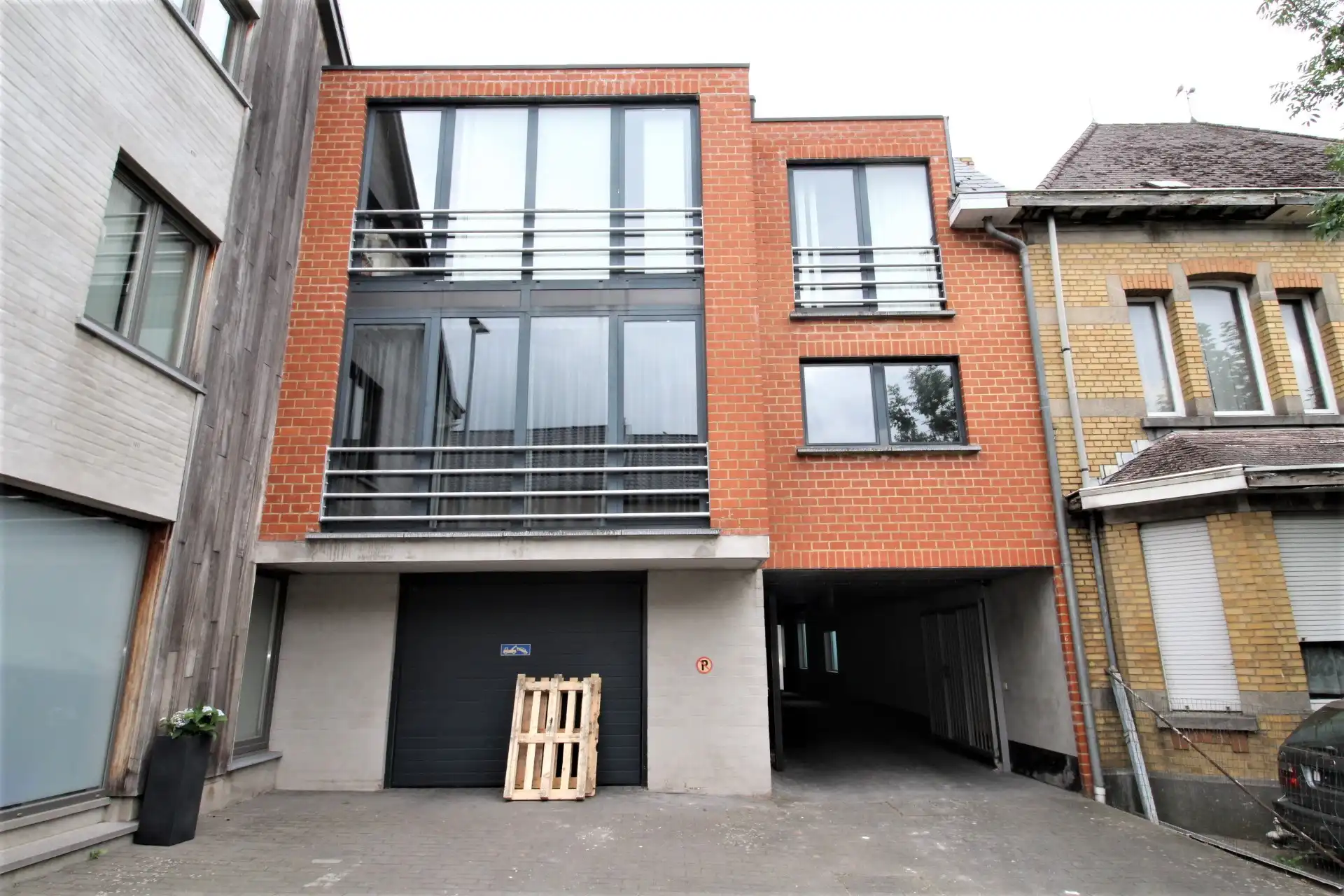 Dakappartement met 1 slaapkamer te huur in Brakel foto {{pictureIndex}}