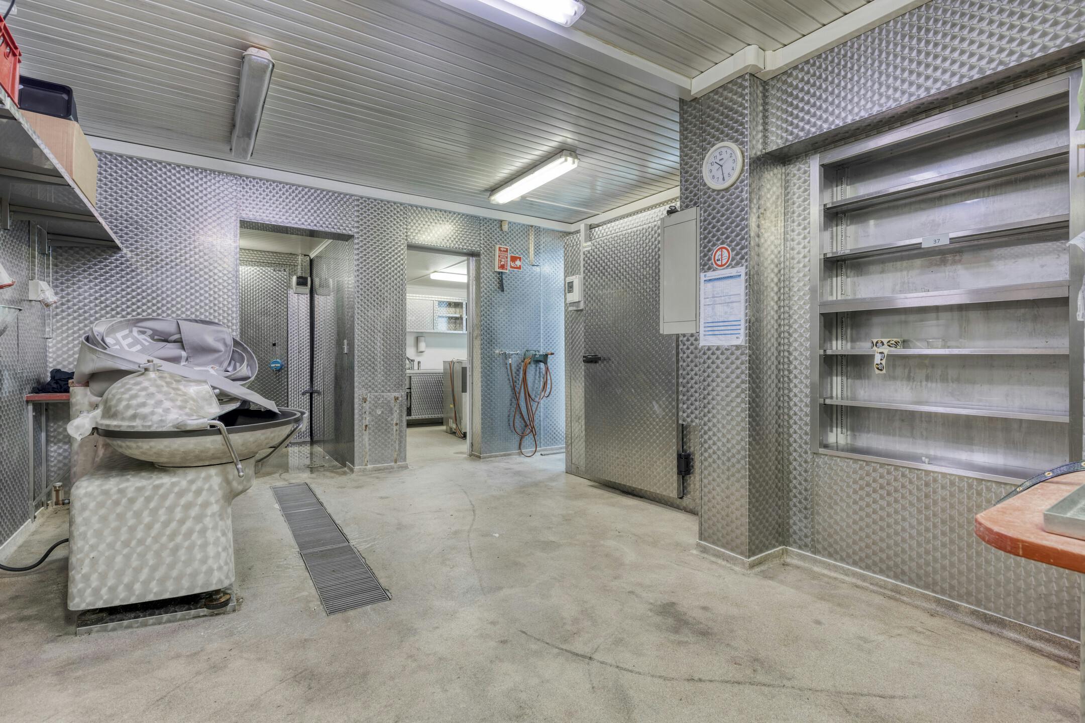 Handelspand van ca. 147 m² te koop in centrum Mortsel  foto 7