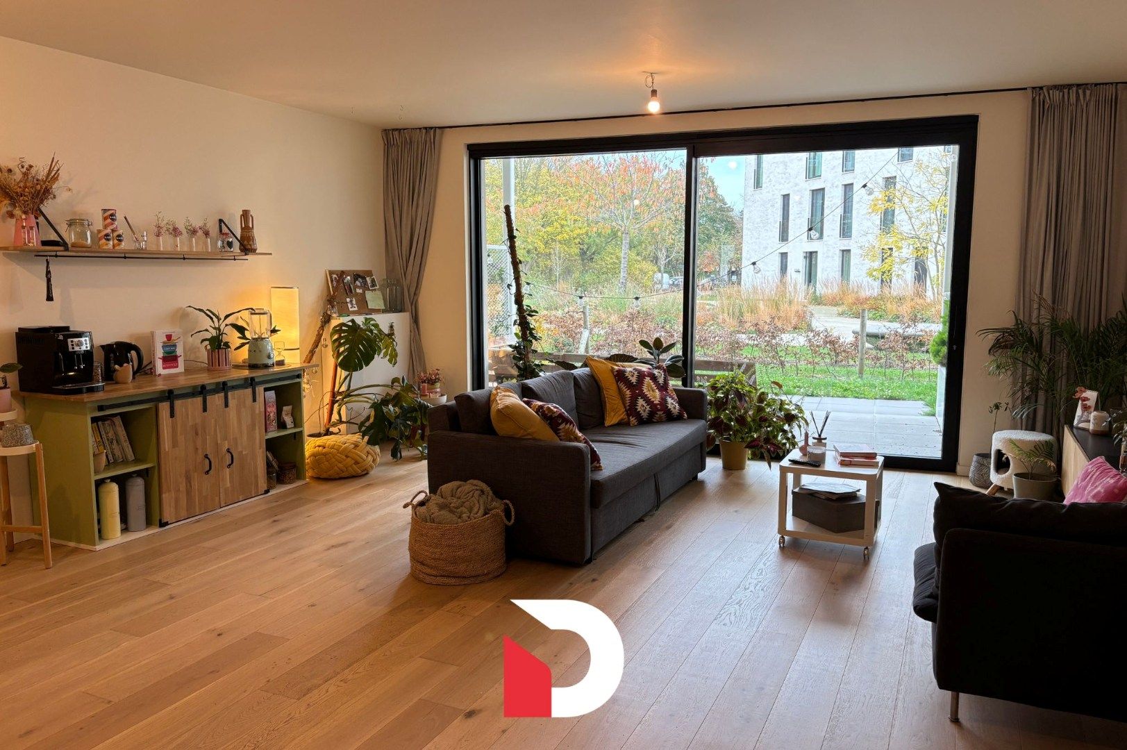 Luxueus gelijkvloers appartement met 2 slaapkamers en autostaanplaats foto 3