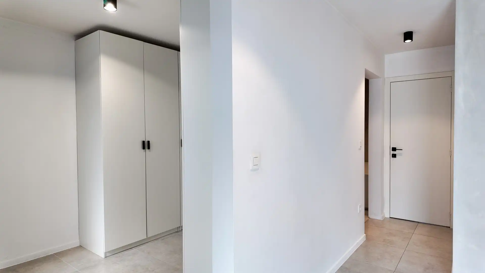 PRACHTIGE AFGEWERKTE HOB MET 3 SLKPS+ TE KOOP - MAASMECHELEN foto 17