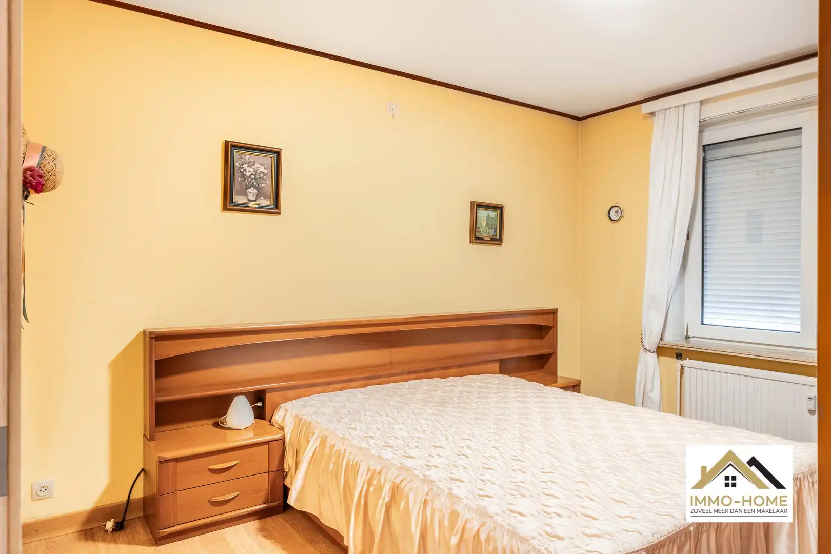 Ruim appartement inclusief autostaanplaats met uitzicht over skyline Gent  foto 13