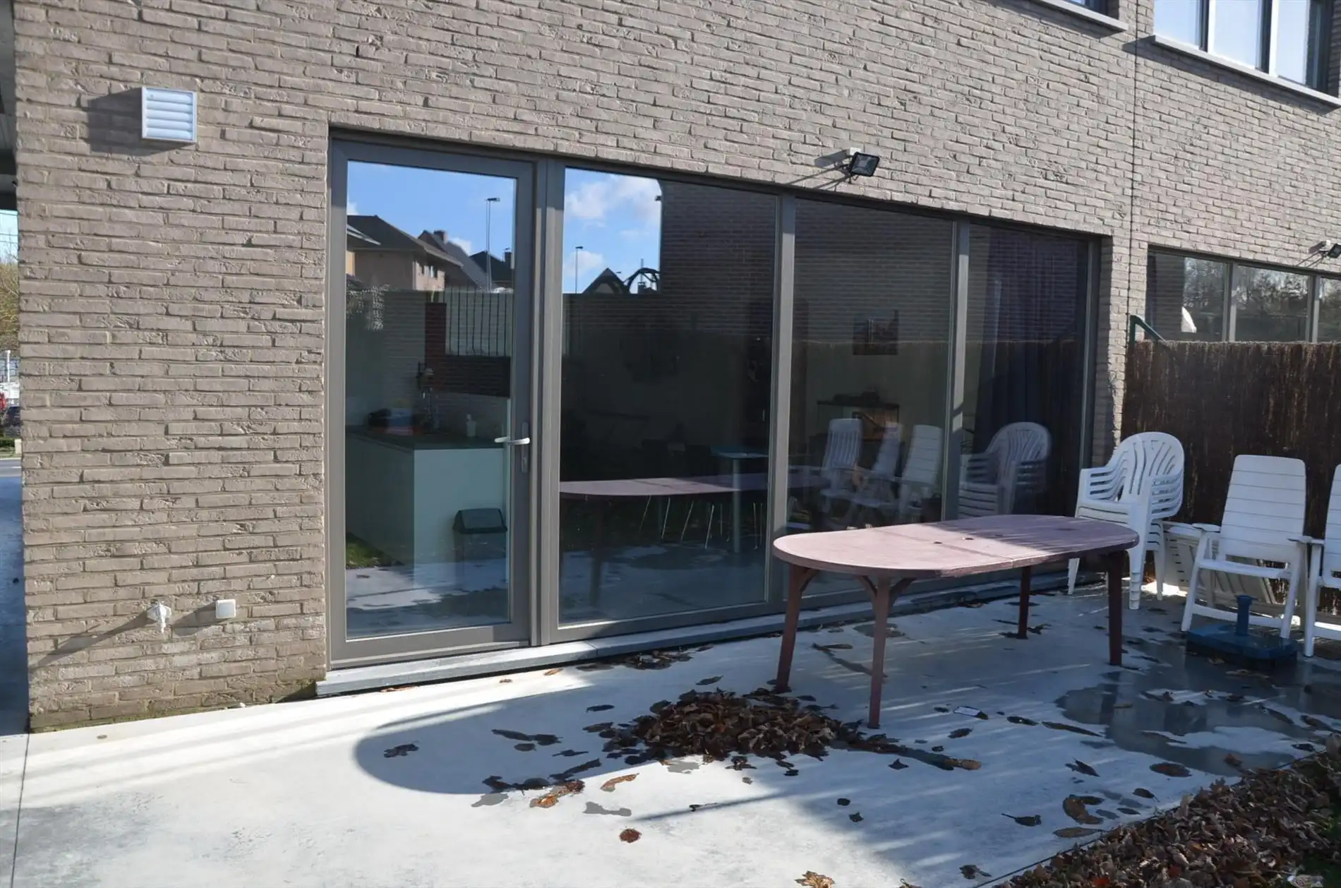 Energiezuinige gezinswoning met 3 slaapkamers, tuin en carport foto 5