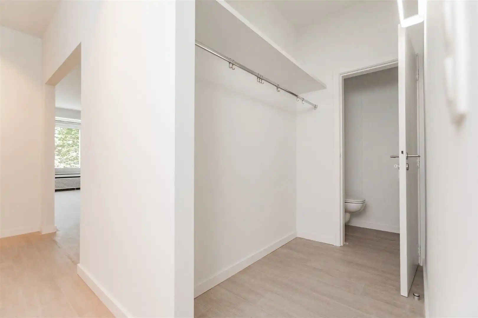 Stijlvol gerenoveerd appartement foto 7