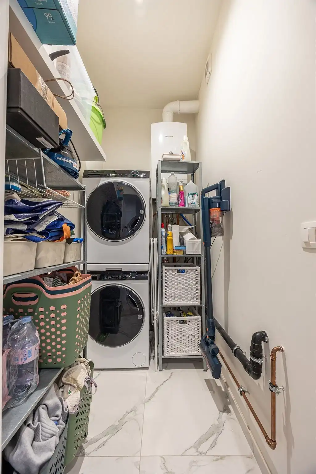 Instapklaar appartement met ruime tuin foto 17