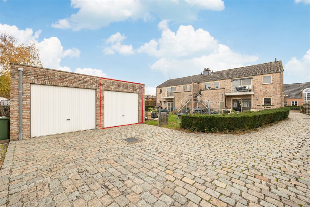 Gelijkvloers appartement met privatieve tuin! foto 18