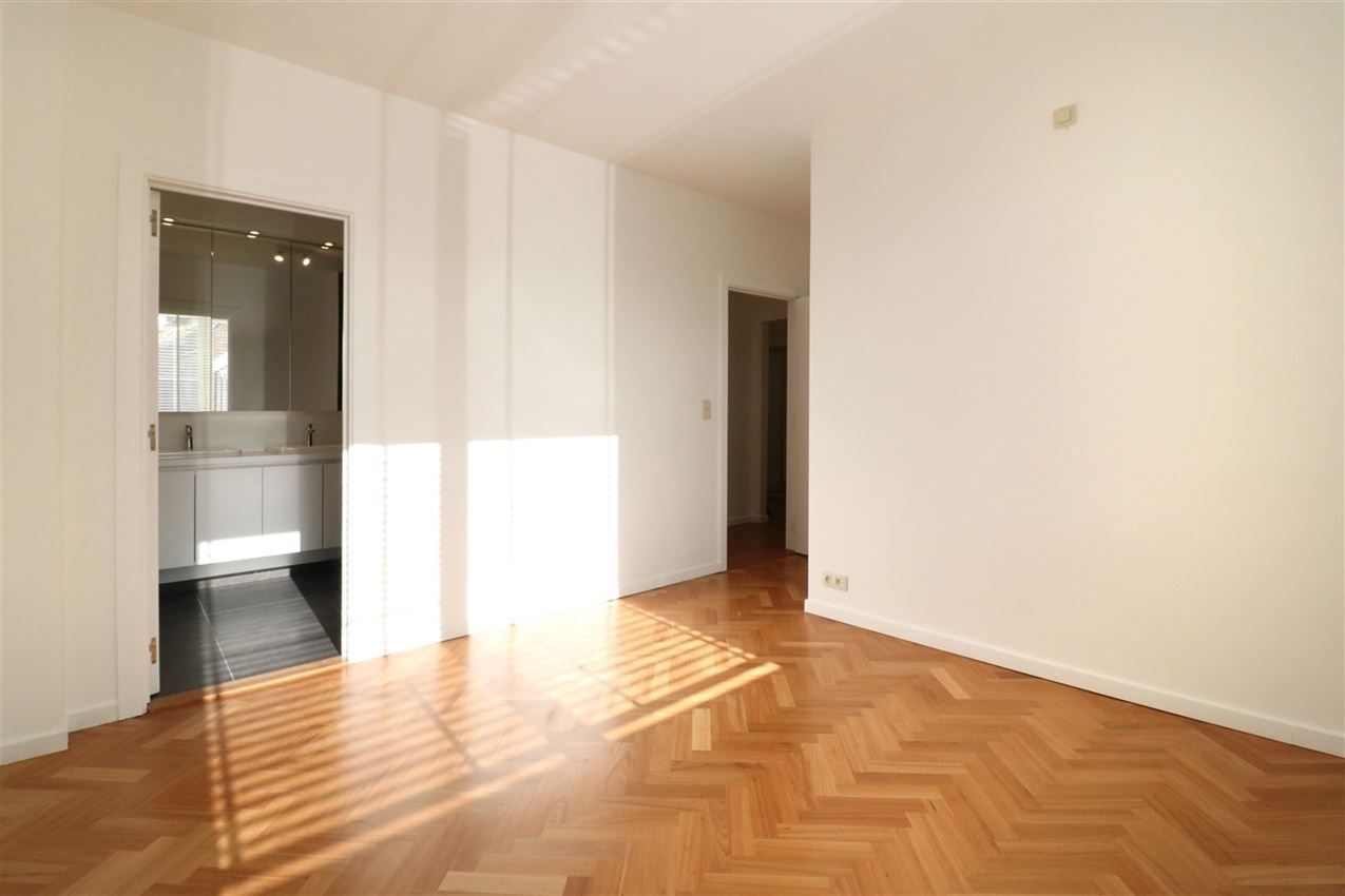 nabij warandepark, tip top, authentiek gebouw foto 13