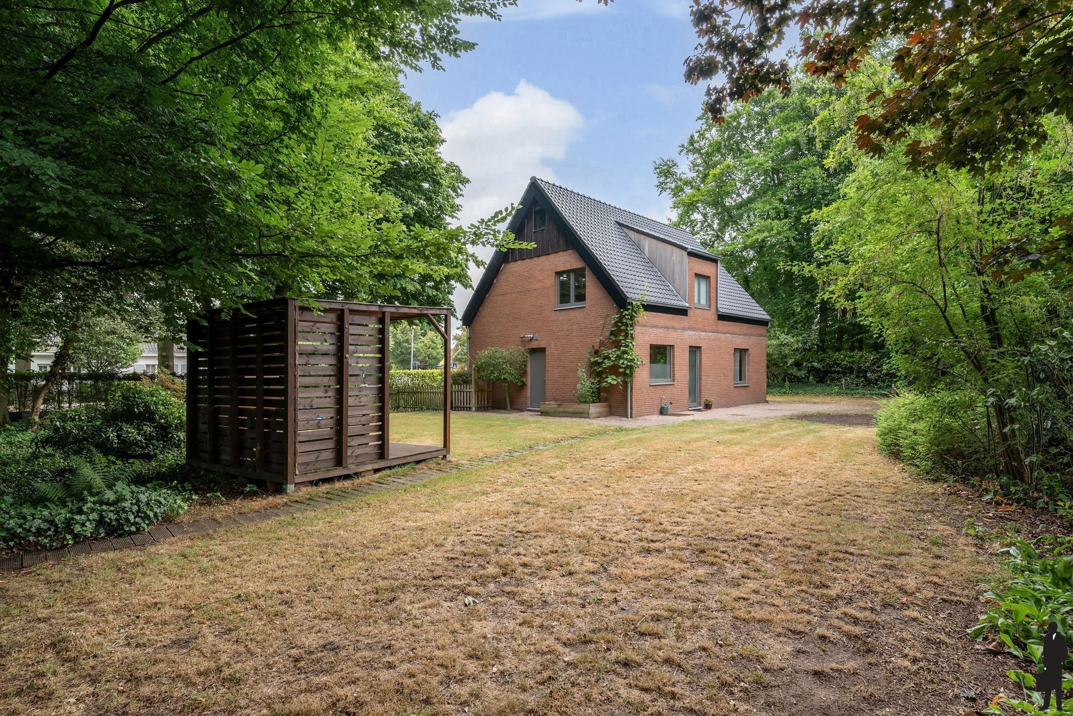 Instapklare vrijstaande woning met Zuid-Westelijke tuin foto 13