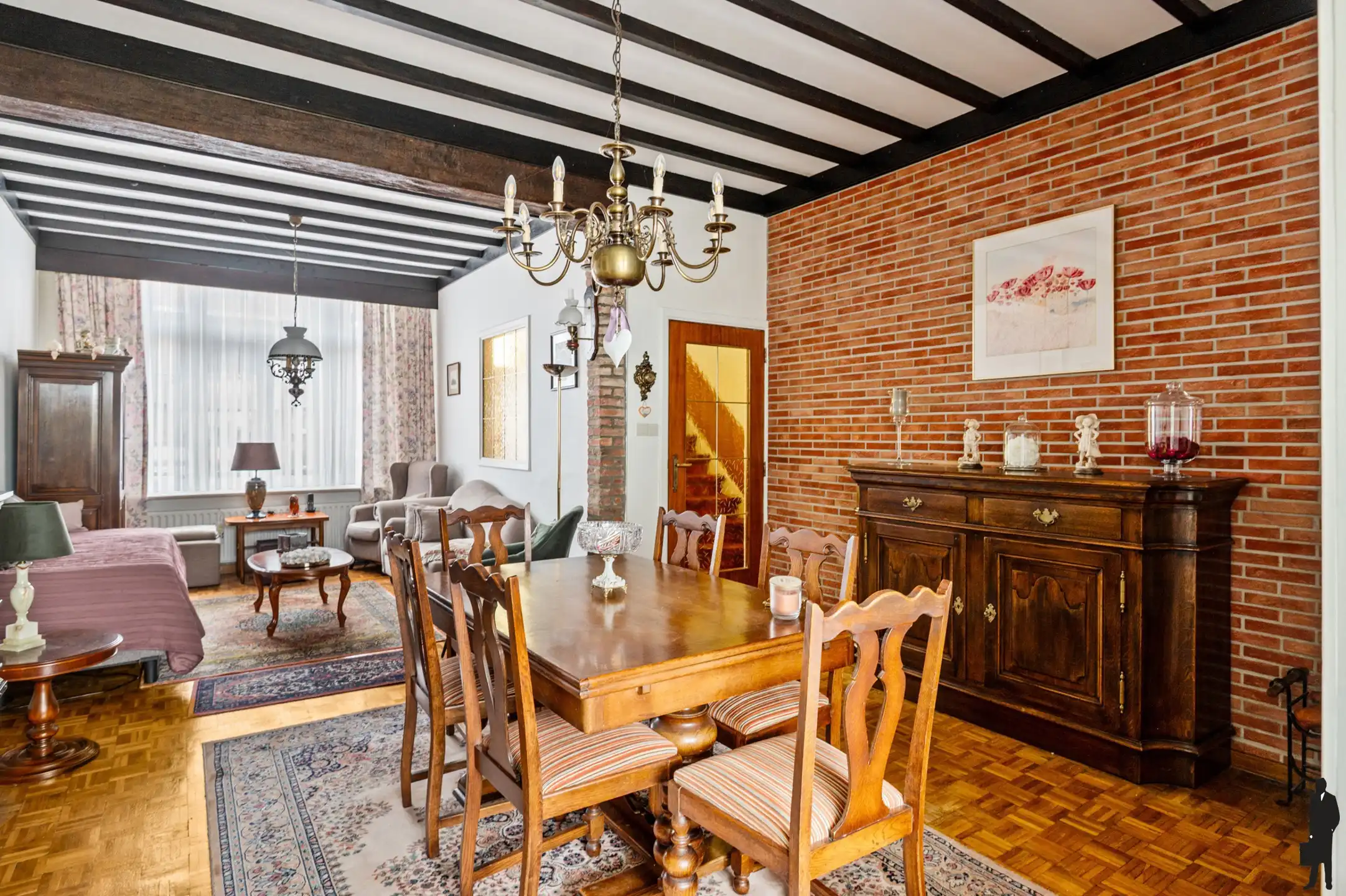 Te renoveren burgerwoning met 3-4 spk en zuidwest tuin  foto 5