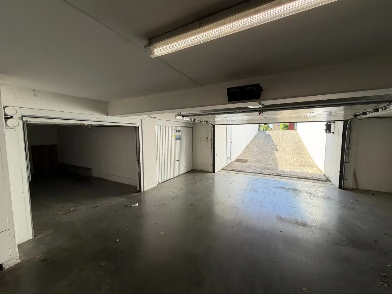 Garagebox te koop op toplocatie in Middelkerke foto 3