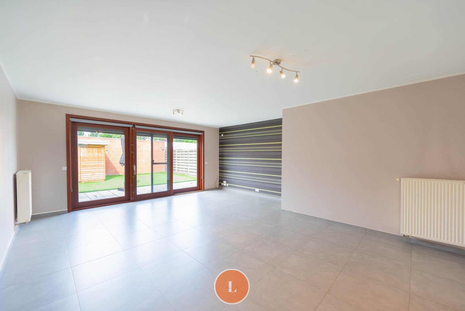 Instapklare woning met 3 slaapkamers en garage in Menen! foto 3