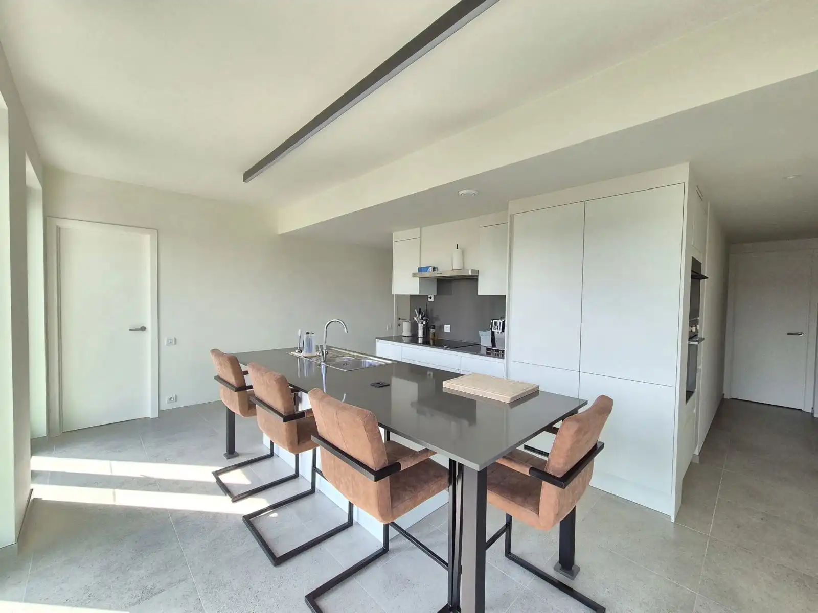 Exclusief nieuwbouw appartement met 3 slaapkamers  foto 7