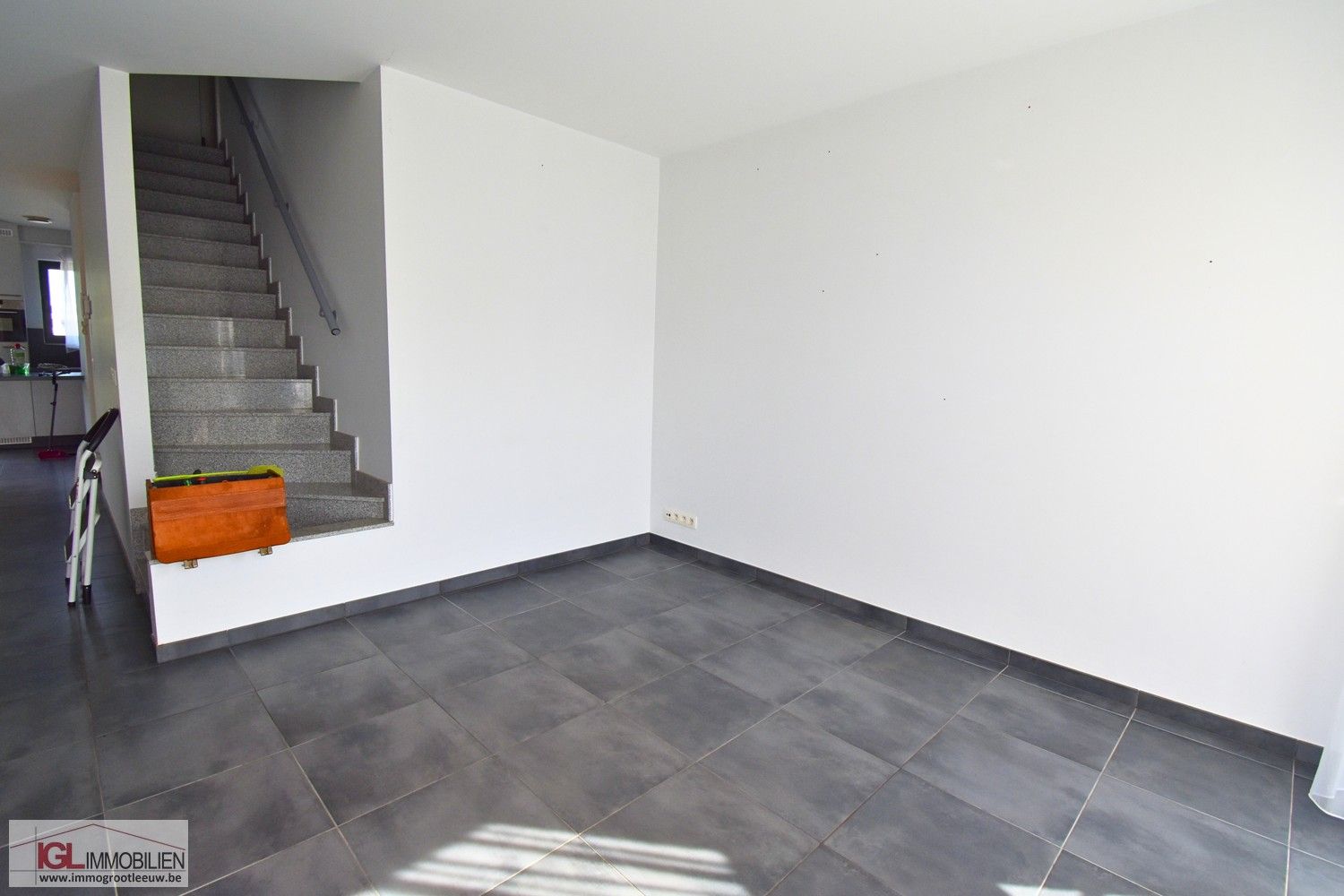 Triplex nieuwbouwappartement met 4 slaapkamers en garage foto 6