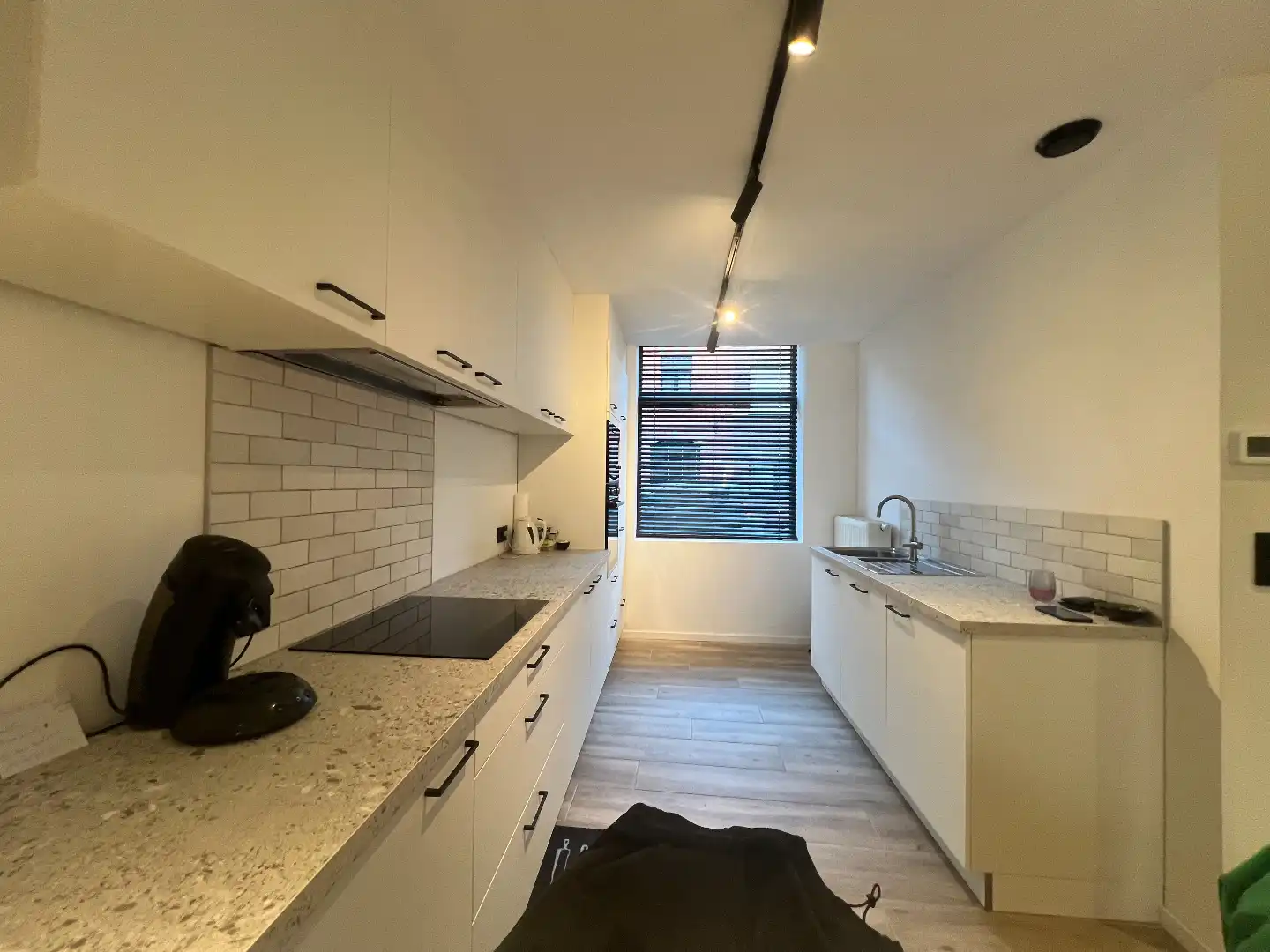 Gezellige rijwoning met 3 slaapkamers en zonnige koer te Vlamertinge foto 3