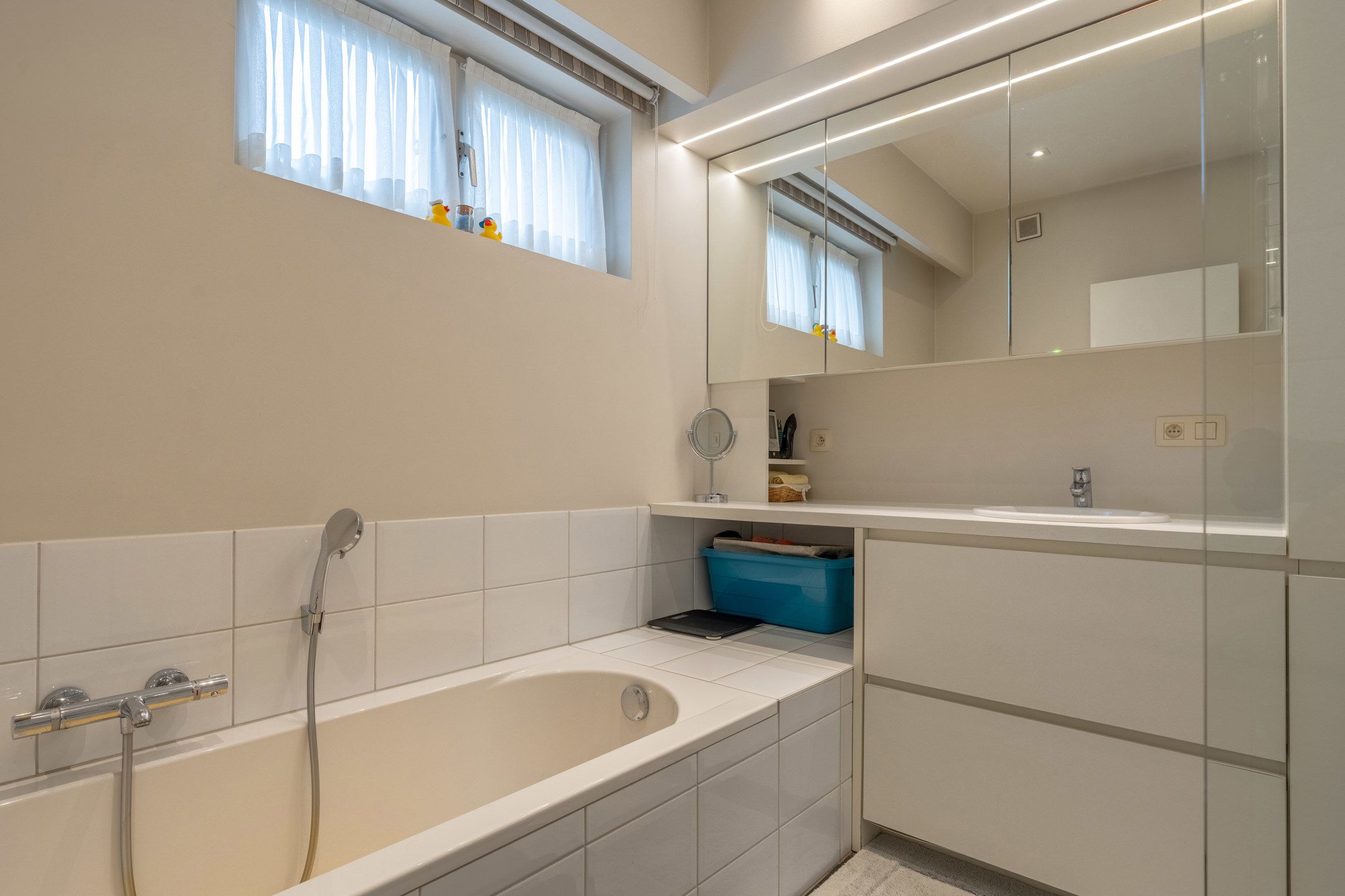 Ruime woning met o.a. 3 slpks (mogelijk meer) en garage. foto 13