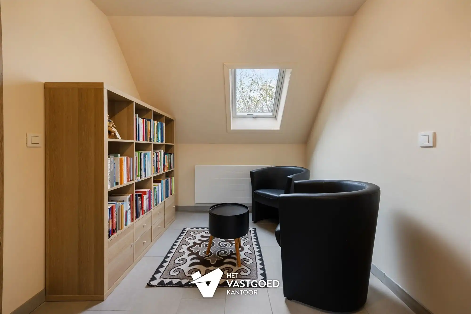 PERFECT ONDERHOUDEN WONING MET 6 SLAAPKAMERS EN WERKHUIS/GARAGE IN GROENE OMGEVING TE VIVERSEL foto 20