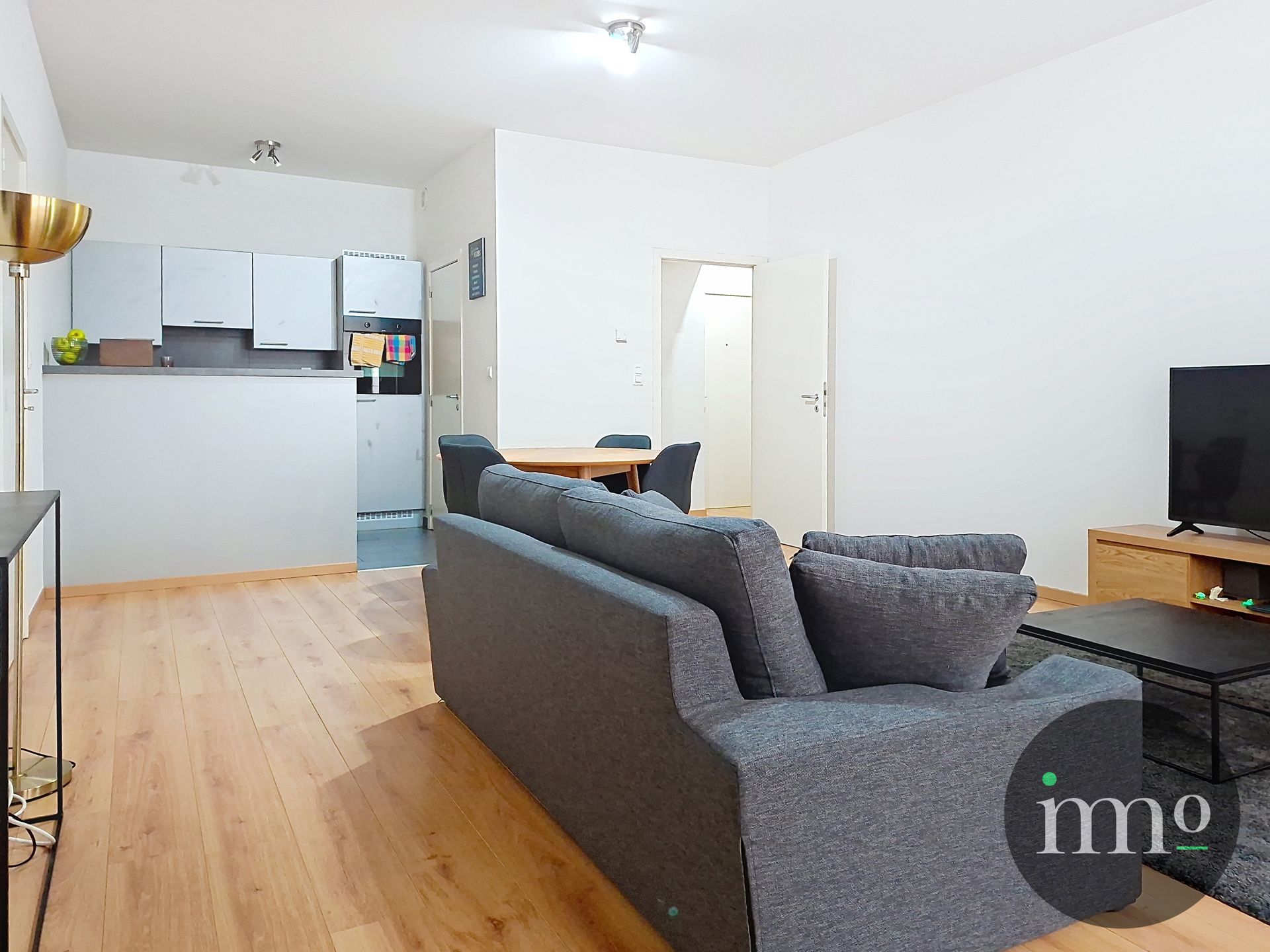 APPARTEMENT 2 KAMERS EUROPEES PARLEMENT + PARKING INBEGREPEN foto 4