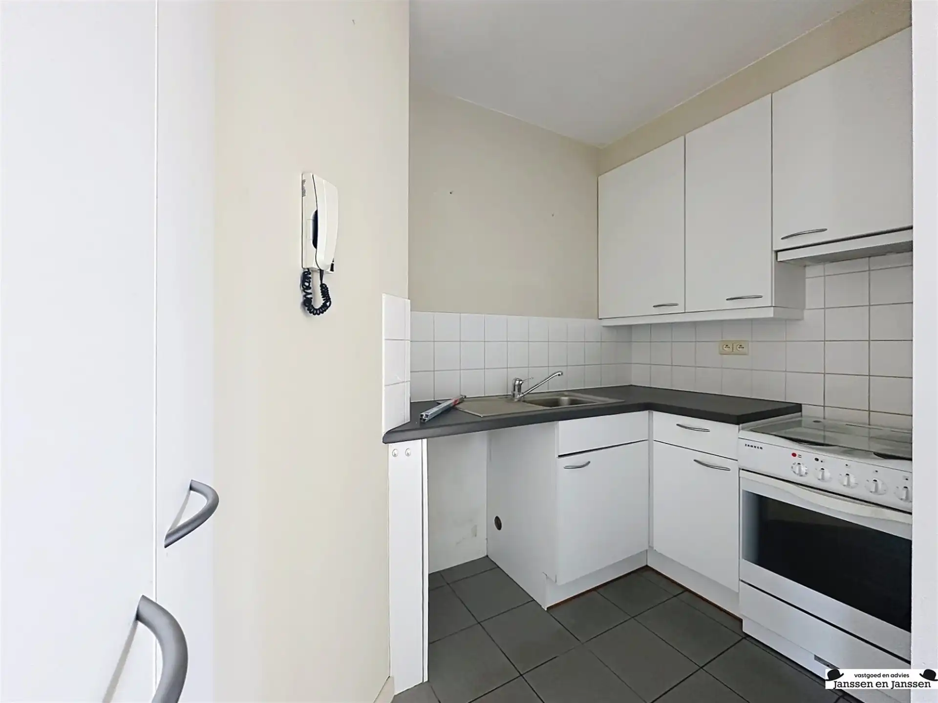 Dakappartement met zonnig en ruim terras!  foto 5