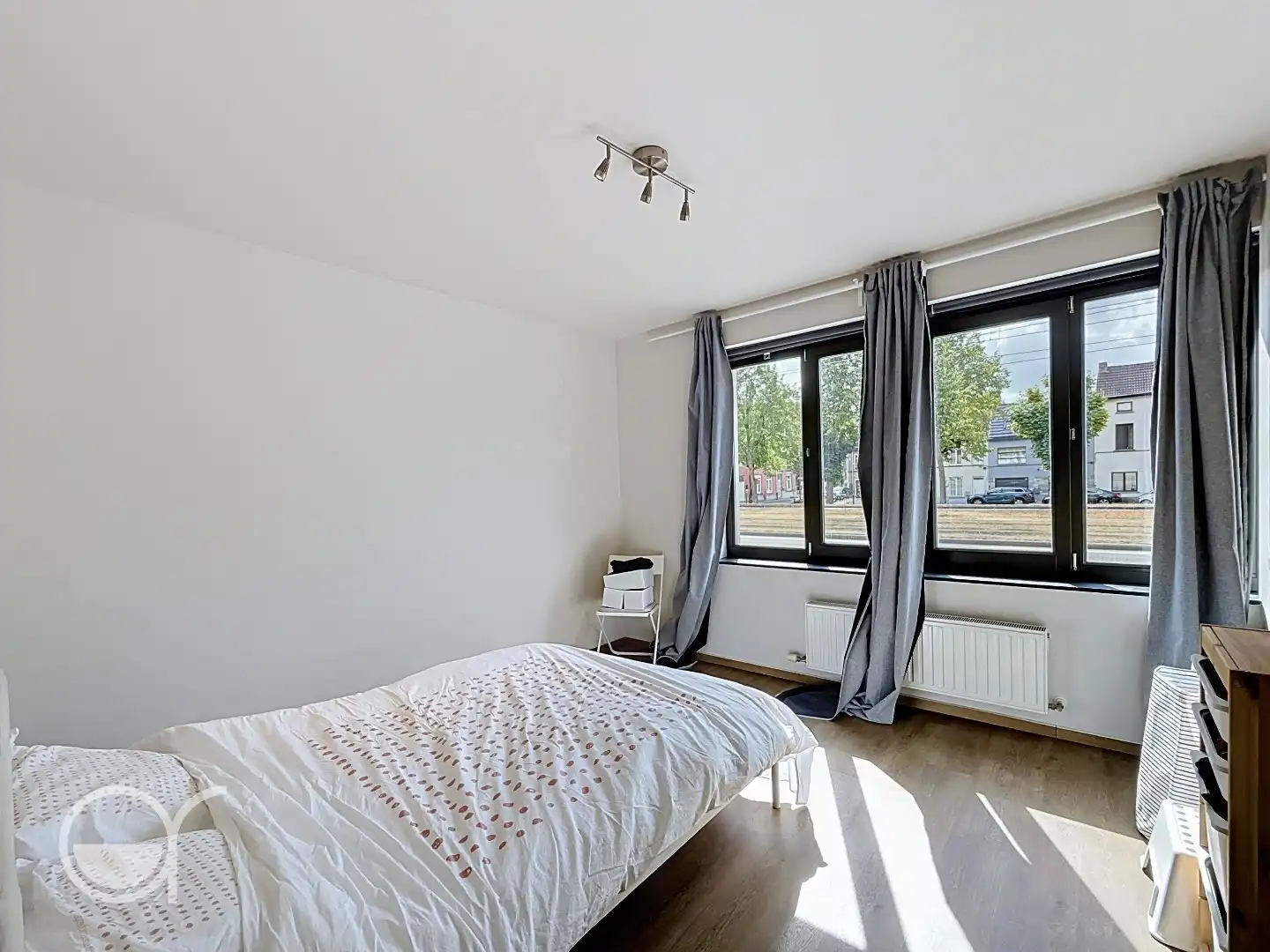Ruim gelijkvloers appartement met terras, tuin en autostaanplaats in Gent foto 10