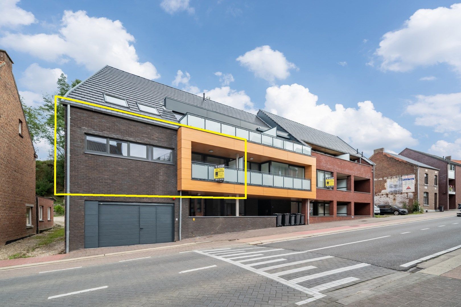 Degelijk appartement met 2 slaapkamers, standplaats en kelderberging op wandelafstand van de markt van Bilzen  foto 4