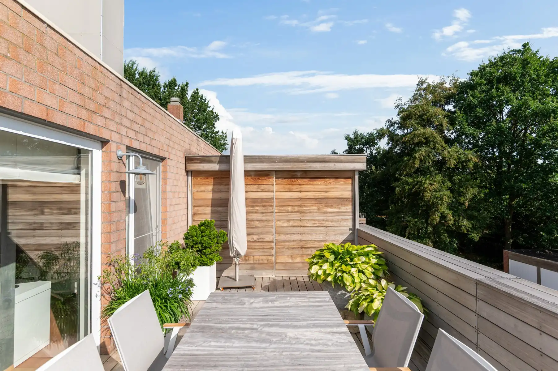 Instapklaar en energiezuinig duplex-appartement met zonnig terras en groen uitzicht foto 2
