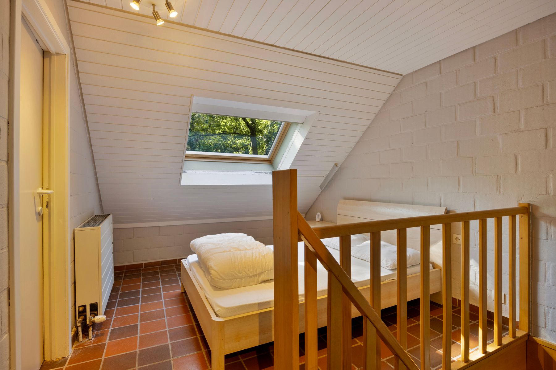 Knappe duplex met 2 slpks gelegen op domein Hengelhoef! foto 19