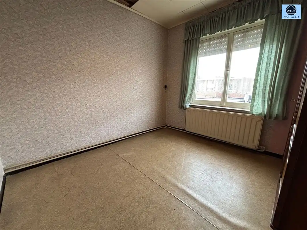 SOLIDE CHARMANTE WONING MET 3 KAMERS EN LOODS foto 10