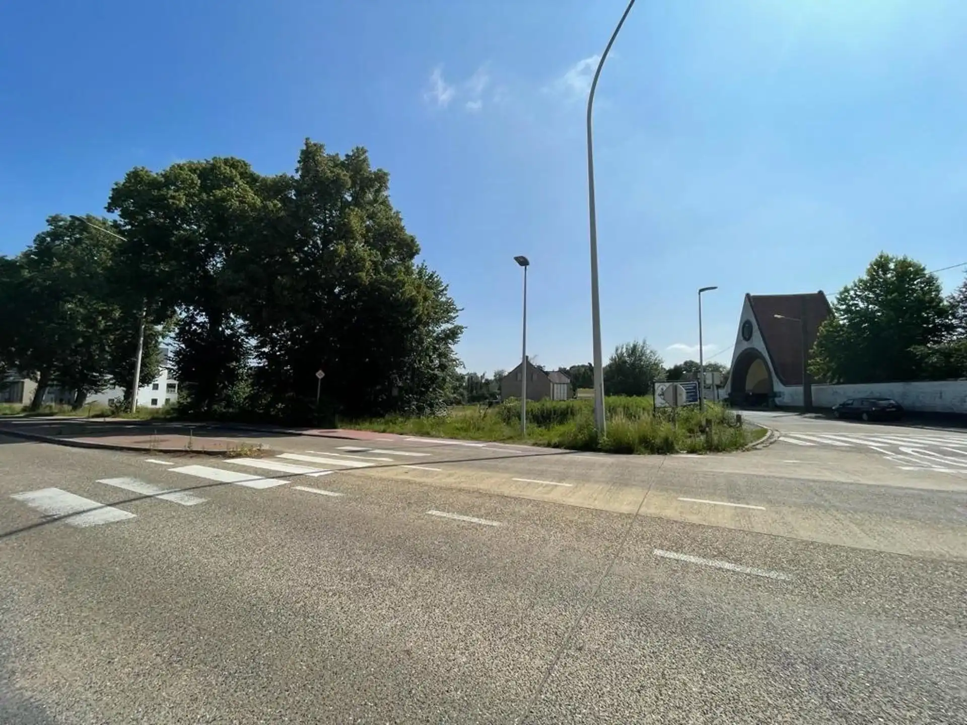 GOEDGELEGEN BOUWGROND (1533m2) met tal van mogelijkheden foto 5
