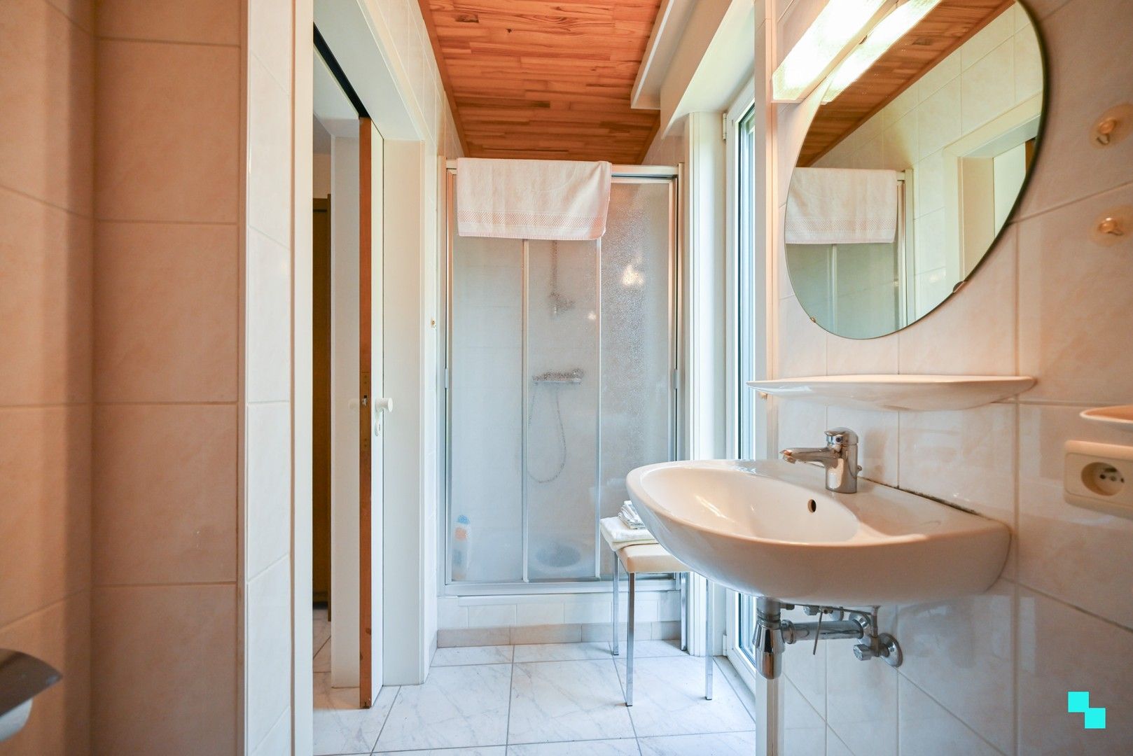 Villa met vijf slaapkamers nabij het Kasteeldomein 'Blauwhuis' foto 15