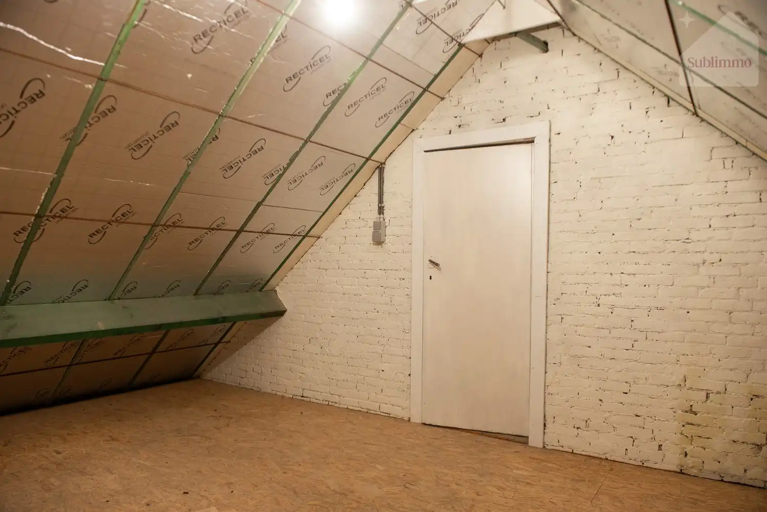Charmante halfopen bebouwing op idyllische bosrijke locatie – uniek renovatieproject foto 22
