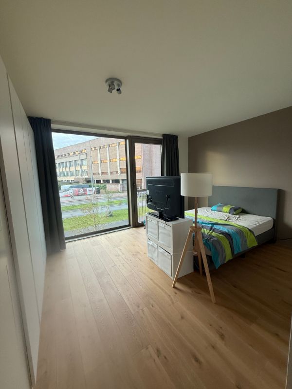 Recent appartement op een unieke ligging, met prachtig zicht op de Scheldedijk. foto 7