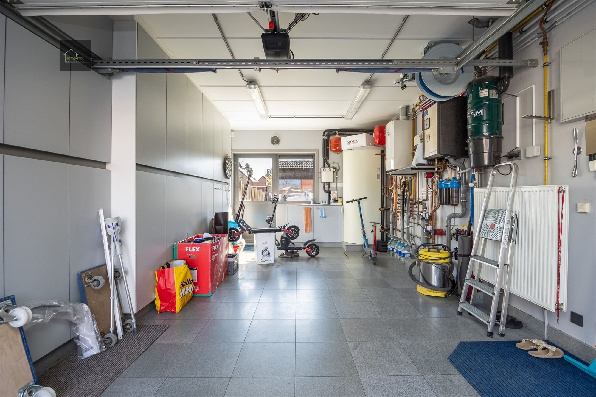Moderne, energiezuinige halfopen woning in de rustige Vredewijk foto 26