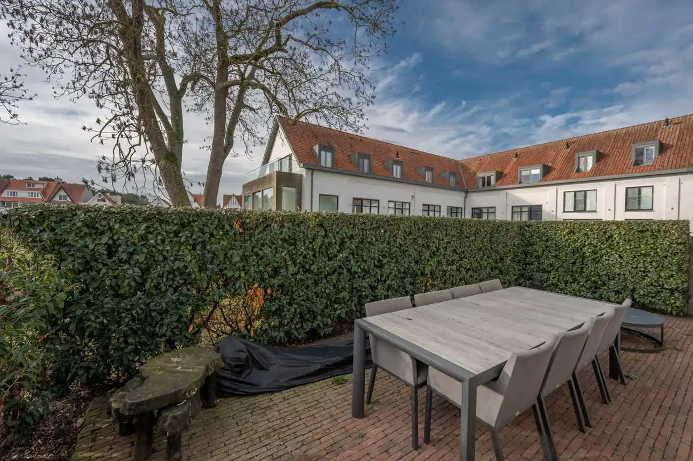 Lichtrijke bel-etage woning nabij van het Oosthoekplein in Het Zoute foto 9