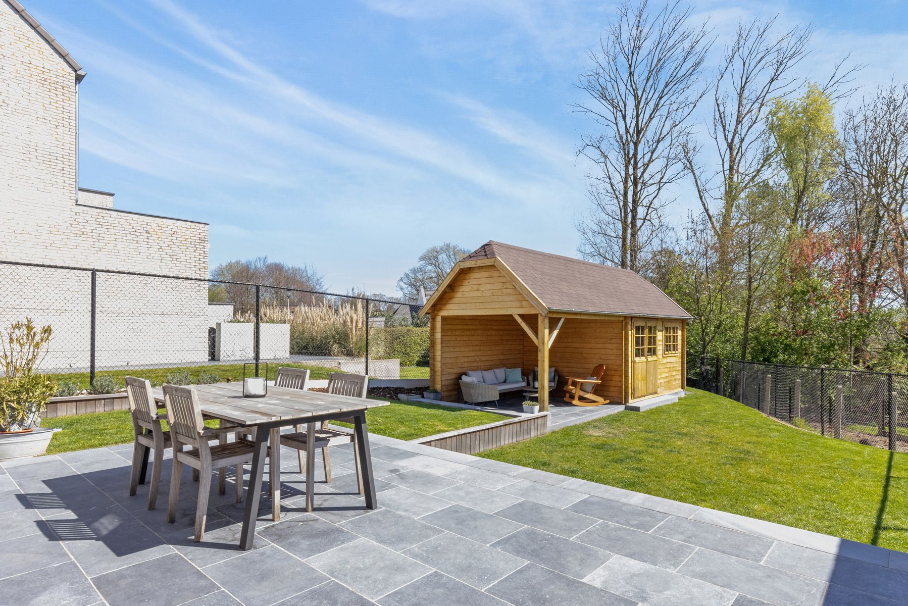Stijlvol en energiezuinig wonen in hartje Dikkelvenne! foto 19