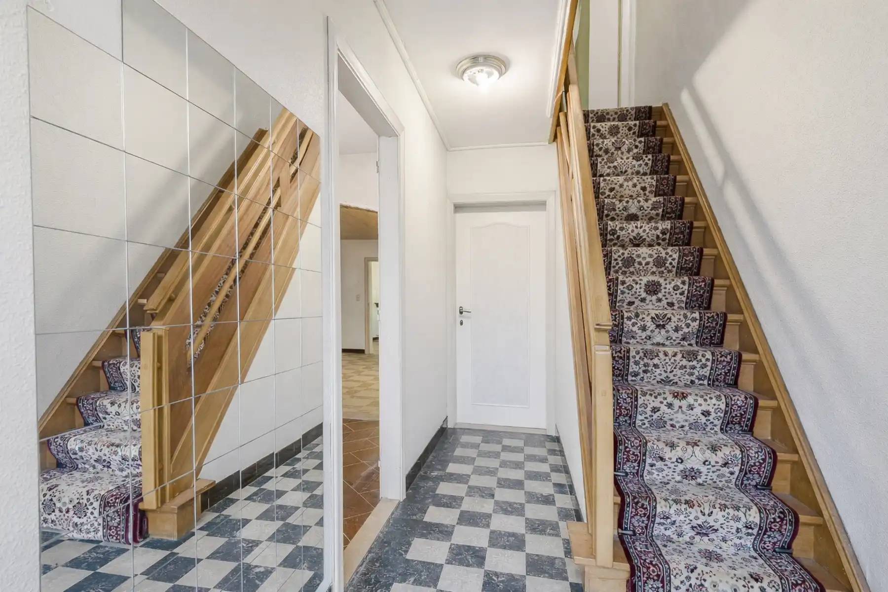 Te renoveren woning met potentieel in hartje Oud-Turnhout foto 12