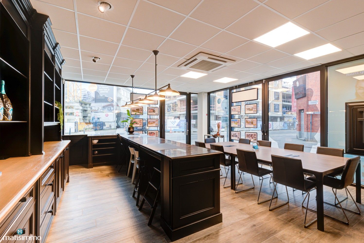 INSTAPKLAAR HANDELSPAND/KANTOORRUIMTE MET EEN UITSTEKENDE LIGGING TE HASSELT foto 9