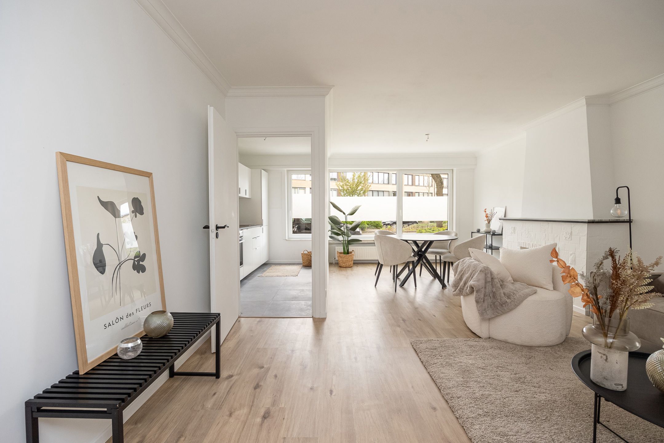 Gerenoveerd gelijkvloers appartement met tuin foto 7