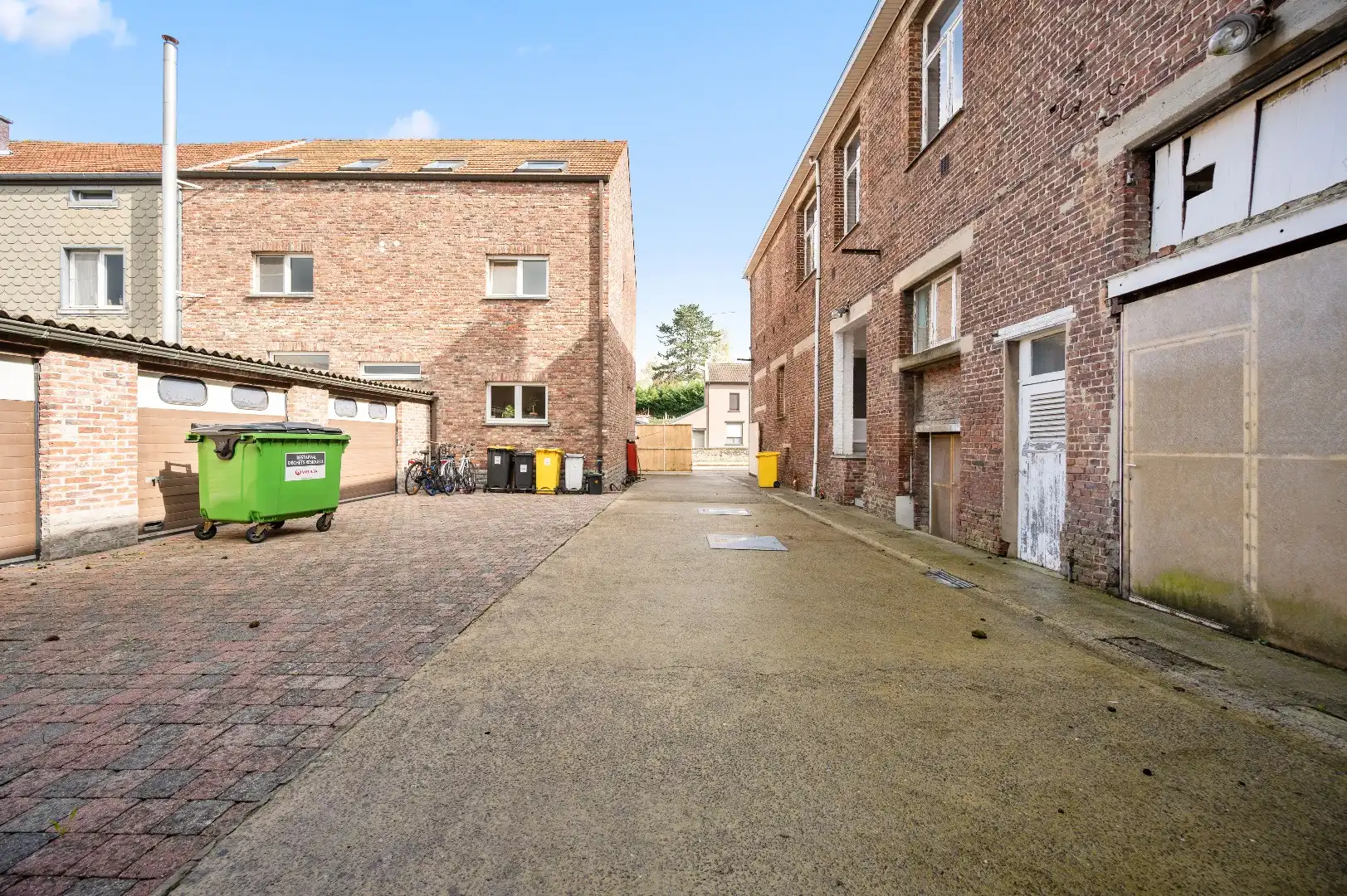 Te renoveren woning met ruime loods en stockagemogelijkheden  foto 26