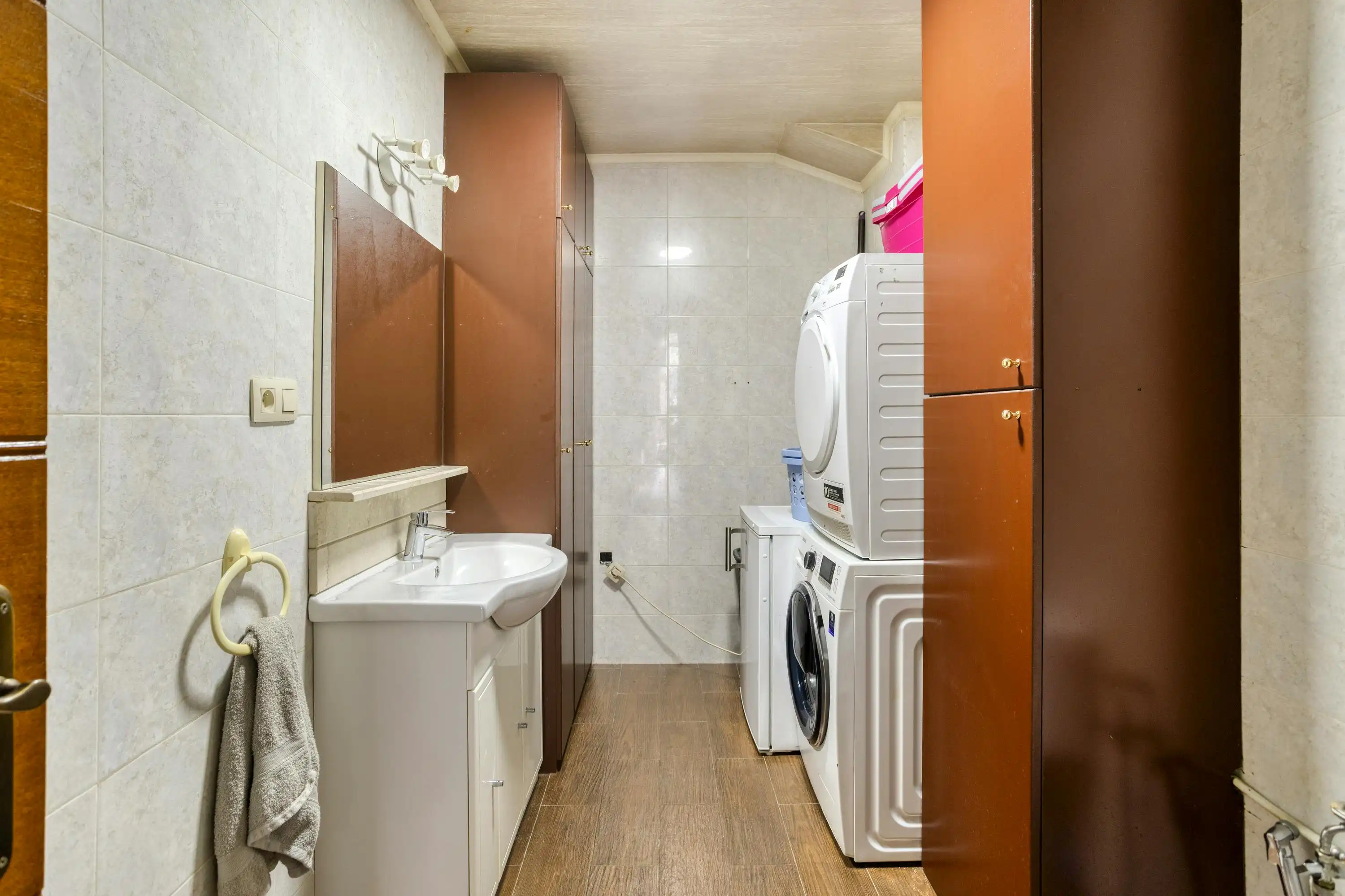 Ruime woning te koop in centrum Wilrijk  foto 18