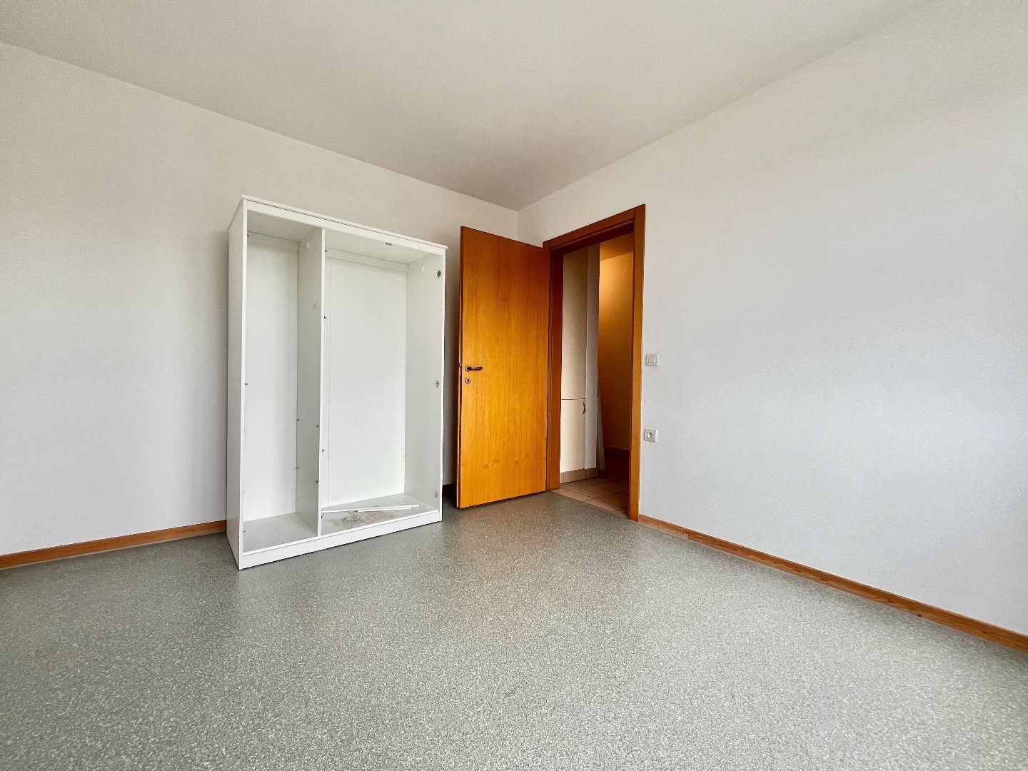 Ruim en lichtrijk appartement met 1 slpk, bew. opp. van 69m² op zeer centrale ligging! foto 9