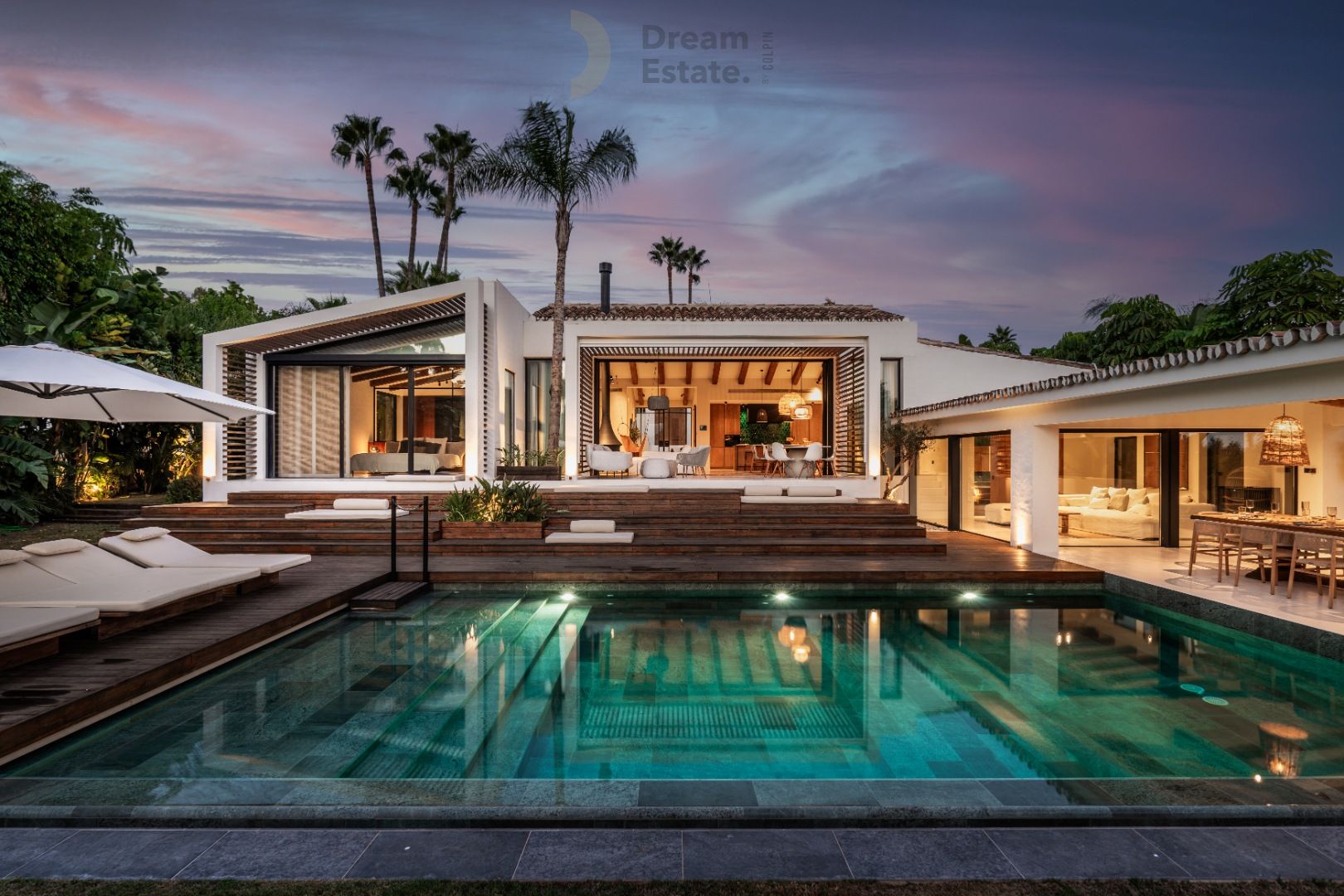 Unieke eerstelijns golfvilla in een exclusieve 'gated community' te Nueva Andalucia foto 39