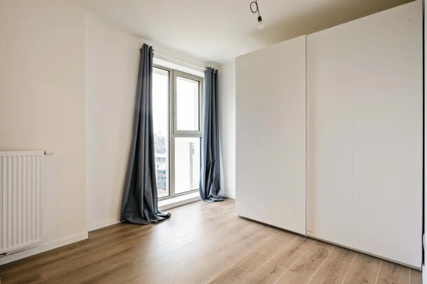 Recent app. op 8e verd. met 1 slpk. in Cadix-buurt te Antwerpen foto 9
