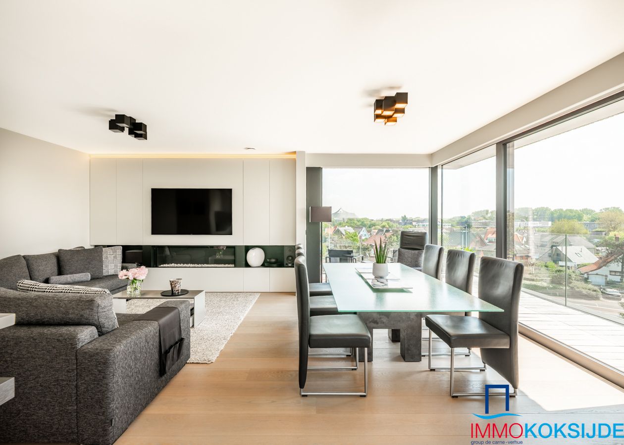 Exclusief penthouse met 2 slaapkamers en ruim terras in moderne residentie foto 7