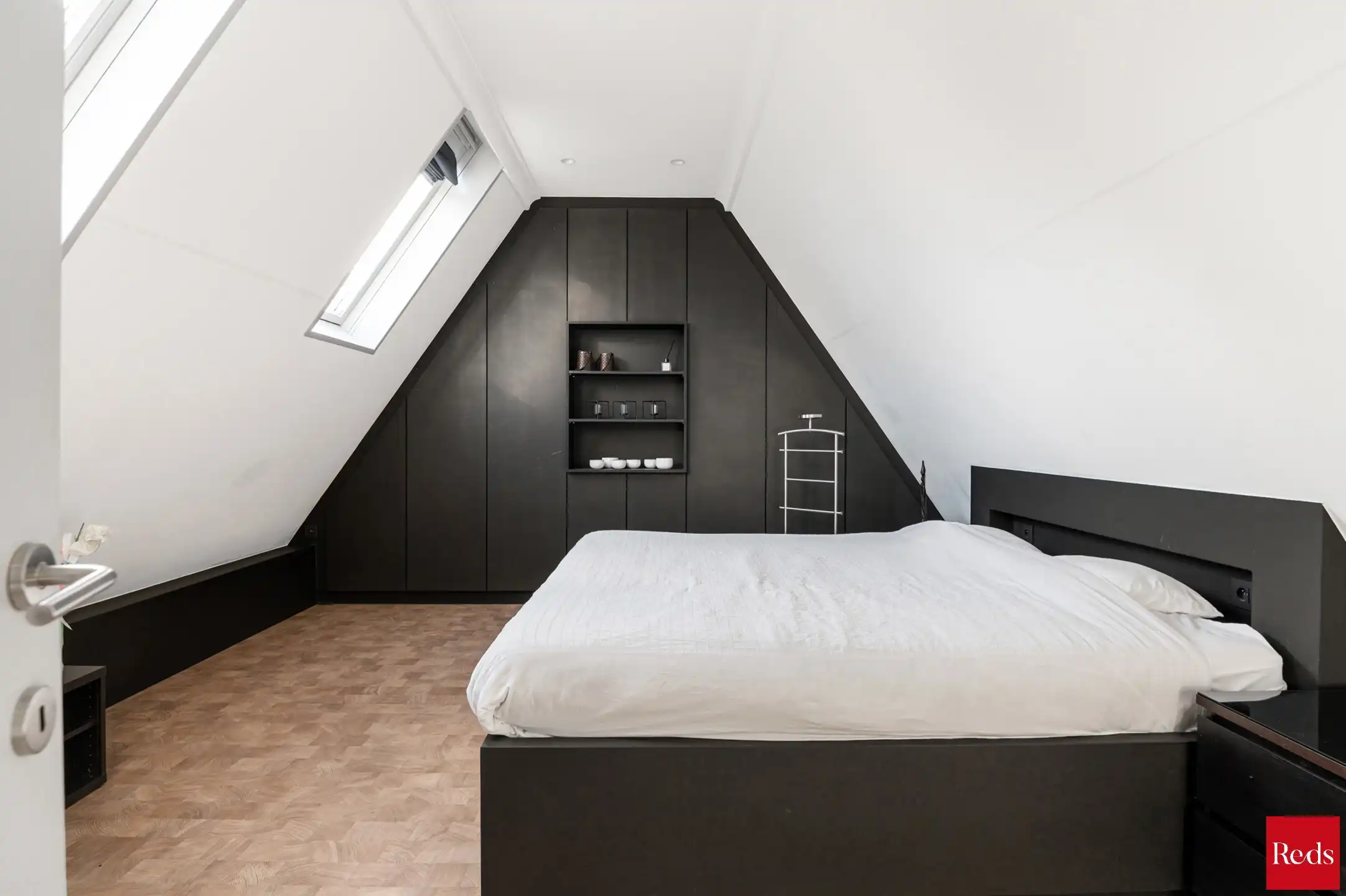 Knap gerenoveerde, energiezuinige woning (open bebouwing) foto 18
