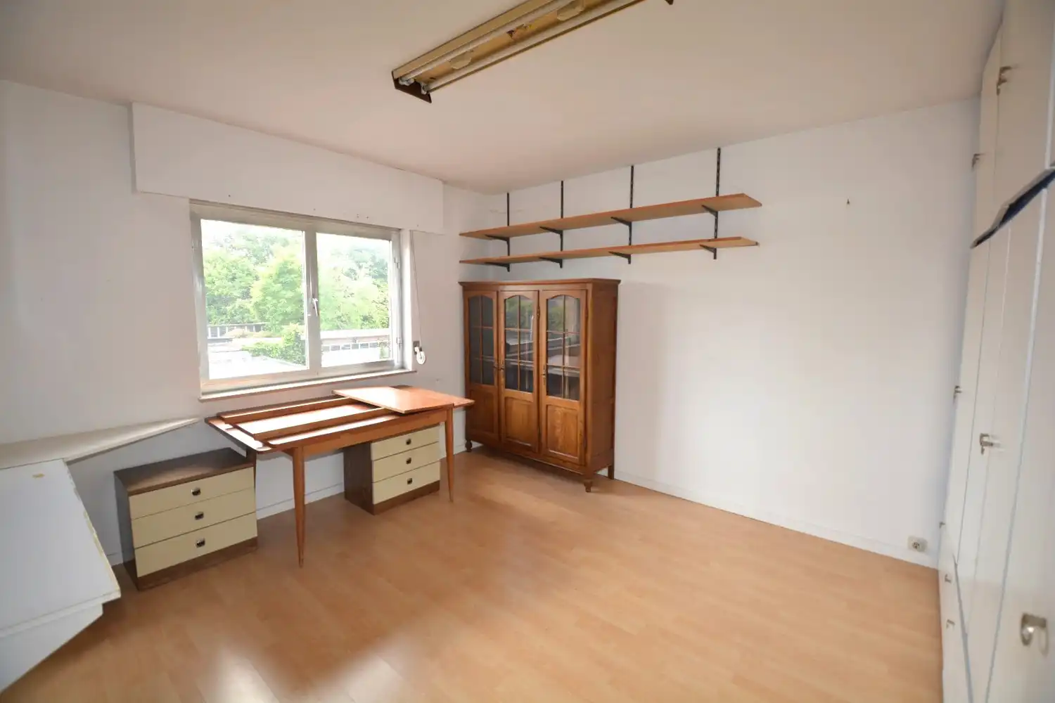 TE RENOVEREN WONING MET 5 SLK EN GARAGE! foto 10