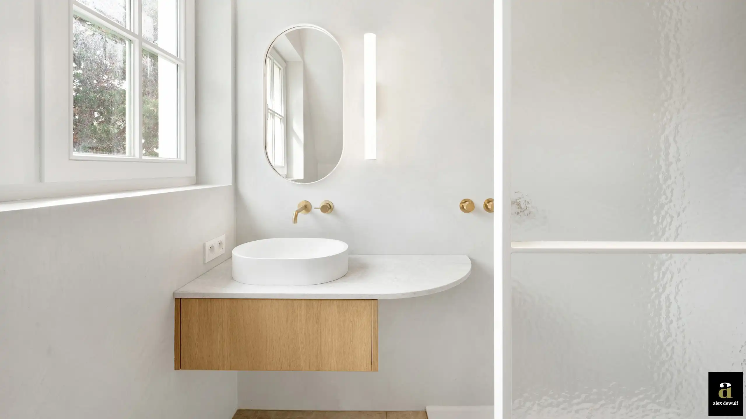 Stijlvol luxeappartement met veel lichtinval, op wandelafstand van het strand in de Bayauxlaan in Knokke. foto 13