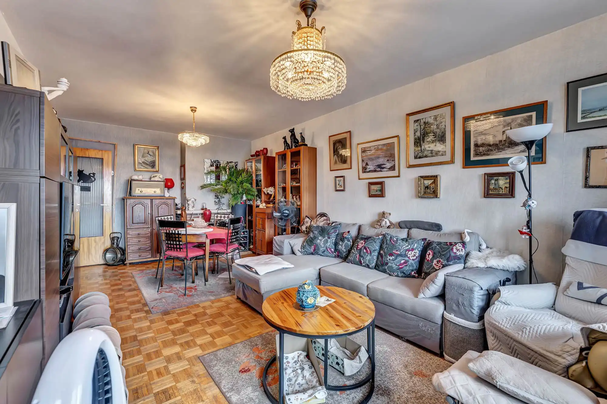 Appartement te koop in Evere! foto 2