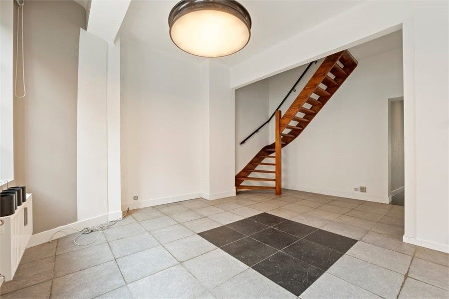 RUIM INSTAPKLAAR APPARTEMENT MET RUIM TERRAS IN HET CENTRUM VAN SINT-TRUIDEN foto 9