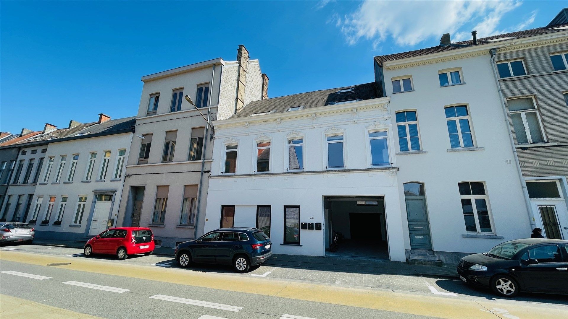 Modern gelijkvloers appartement op wandelafstand van station en markt foto 15